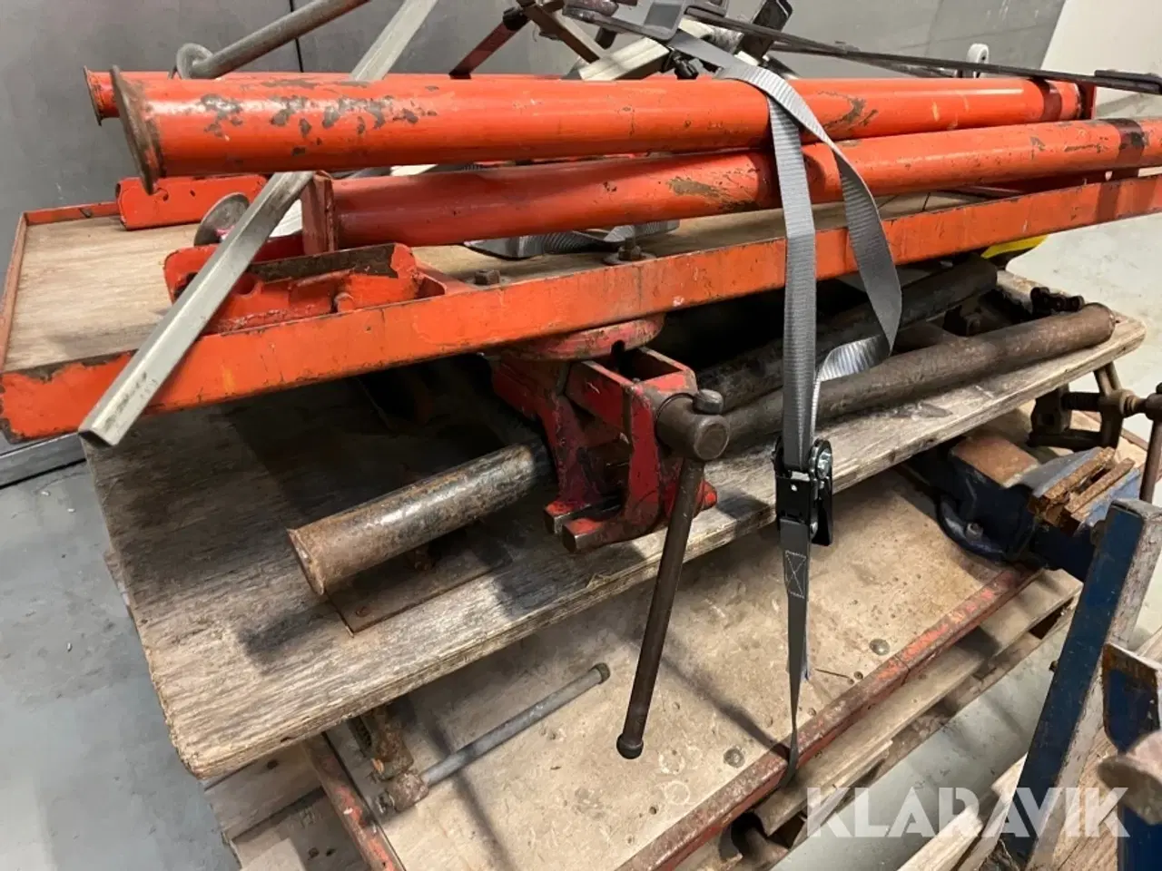 Billede 10 - Arbejdsborde og bukke/ruller