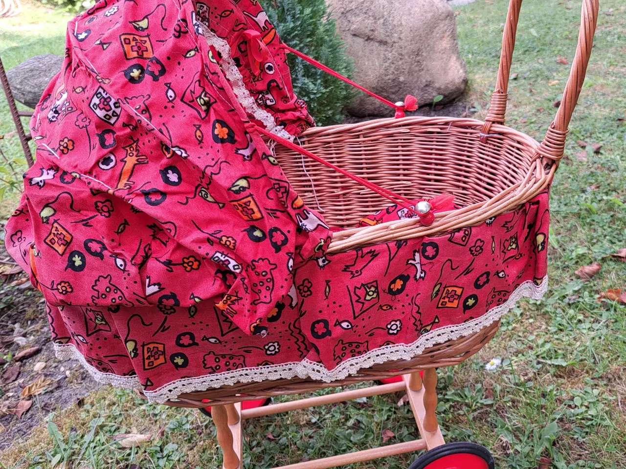 Billede 2 - Dukkevogn - vintage