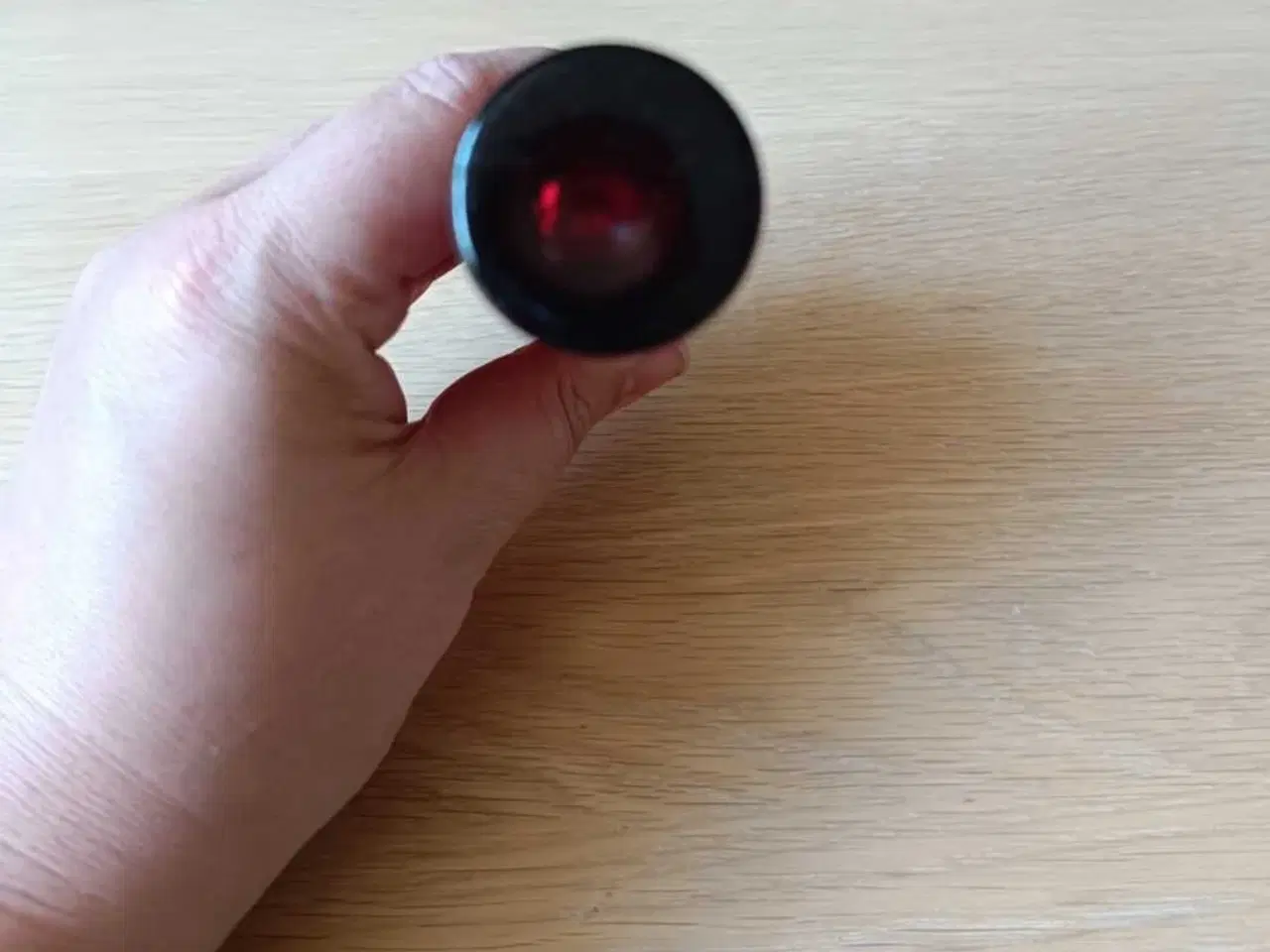 Billede 2 - Rød glas vase