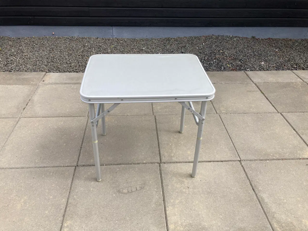 Billede 1 - WE CAMP sammenklappeligt lavt bord