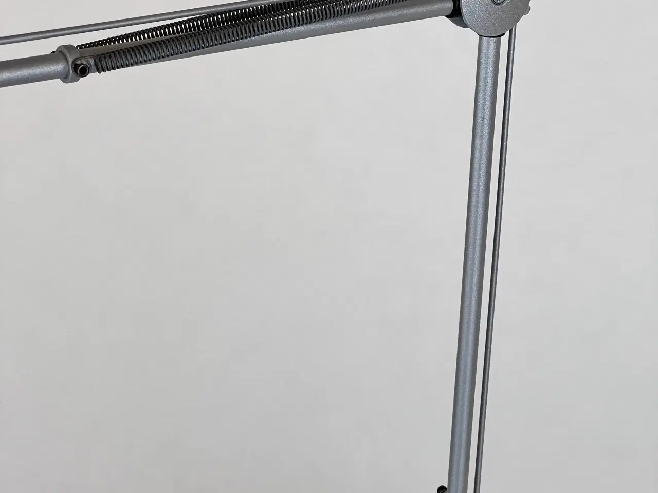 Billede 5 - Luxo Air bordlampe - Halogen - grå