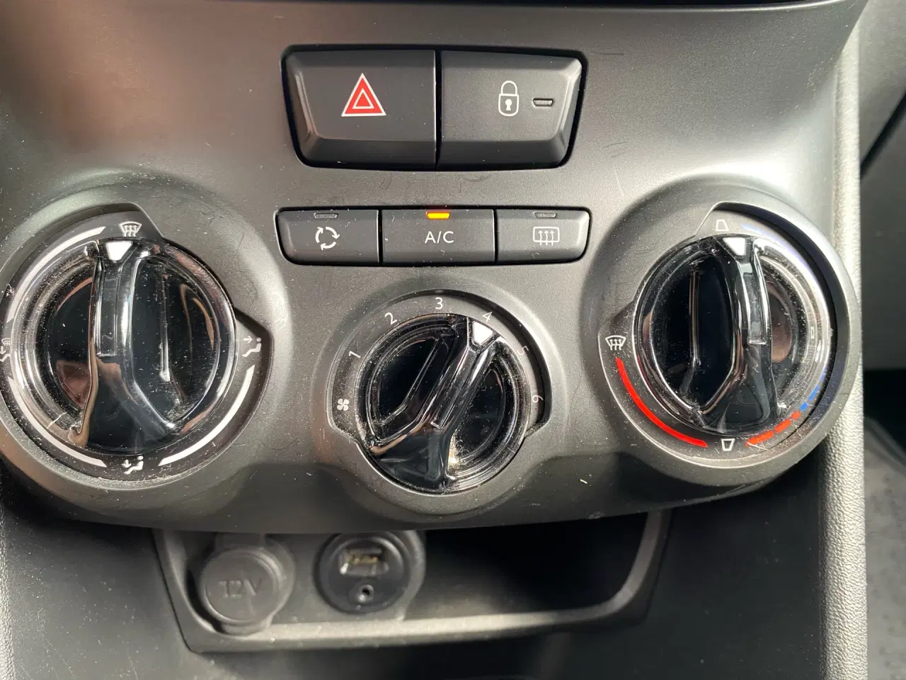 Billede 13 - Peugeot 2008 1,2 e-Vti Active Connect 82HK