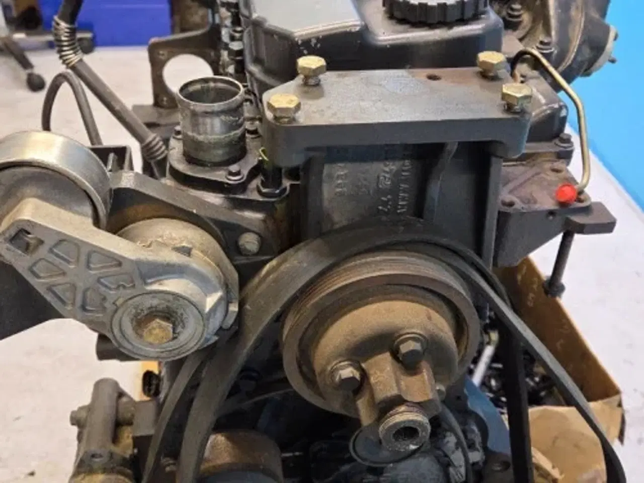 Billede 11 - Iveco F4DE0684A Motor