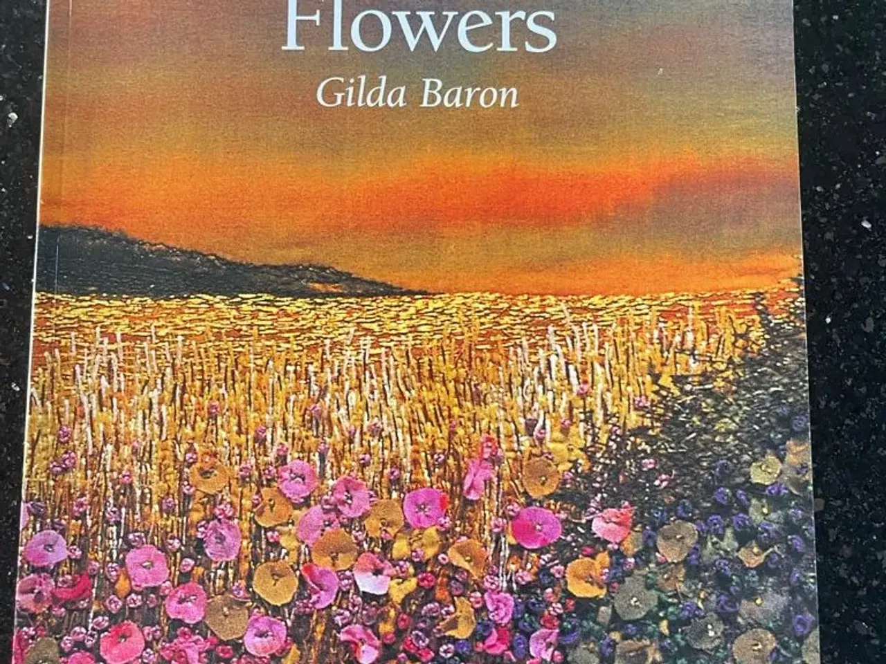 Billede 1 - Bog - The Art of Embroidered Flowers