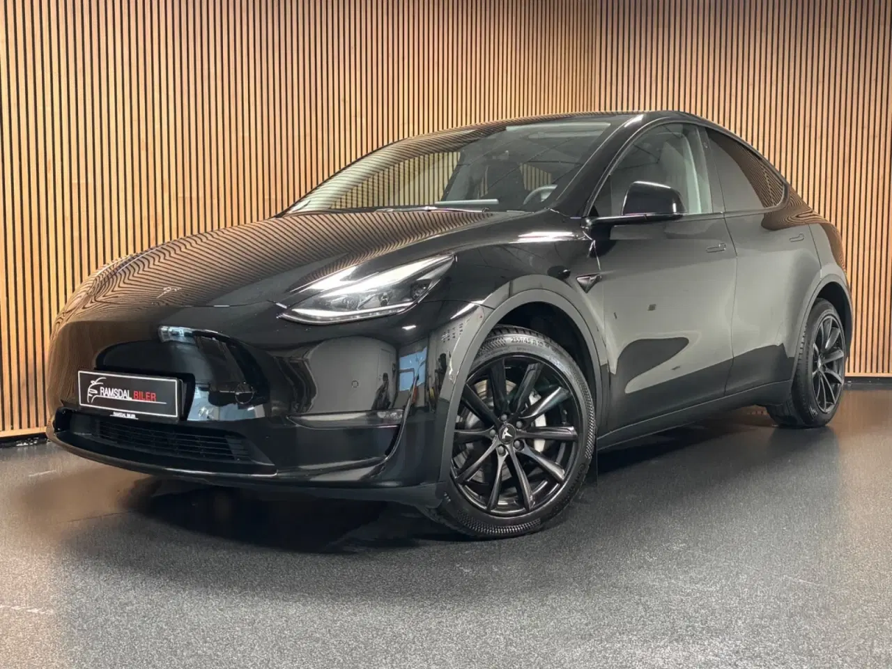 Billede 1 - Tesla Model Y  Long Range AWD
