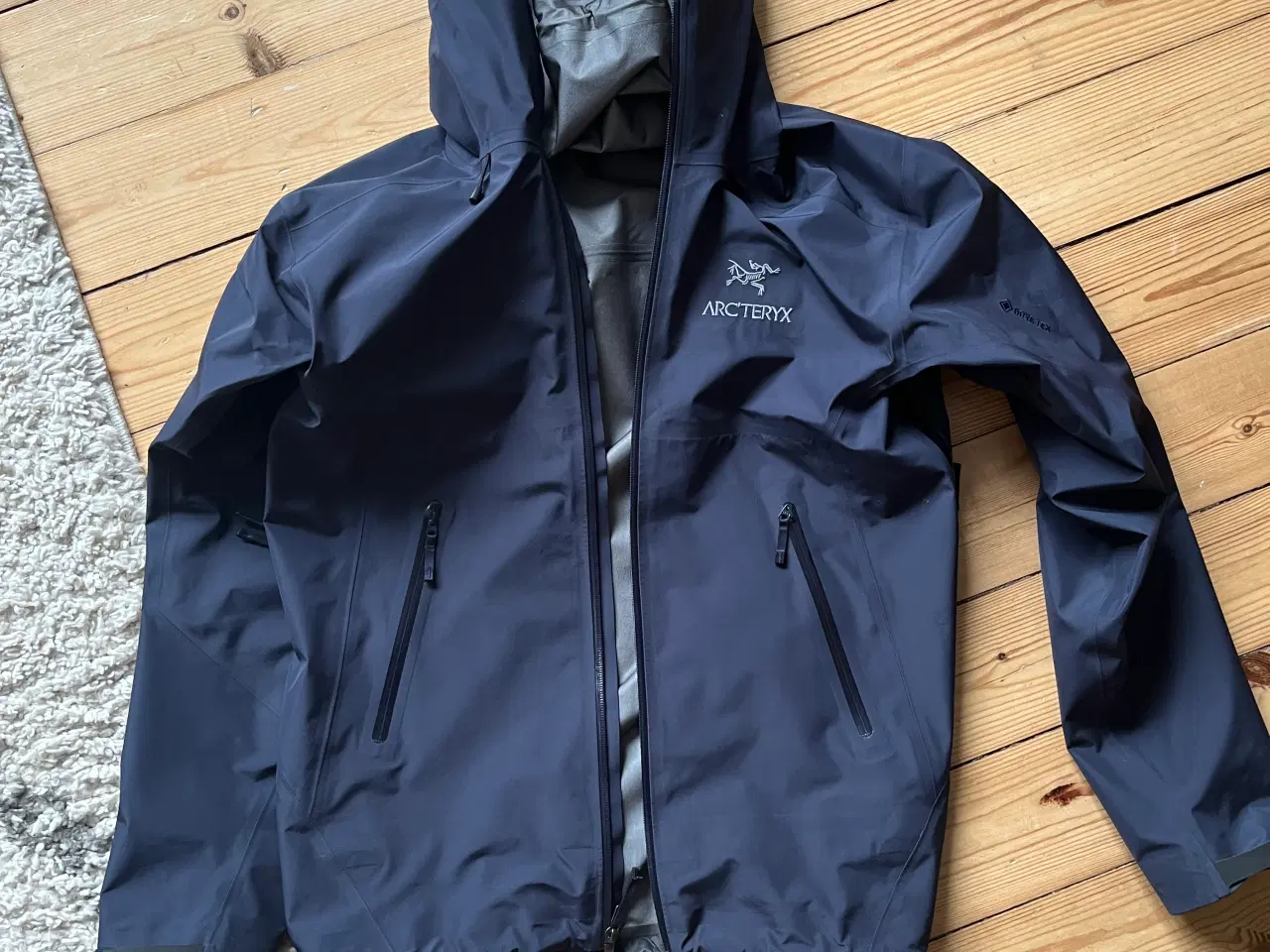 Billede 1 - Arc'teryx jakke