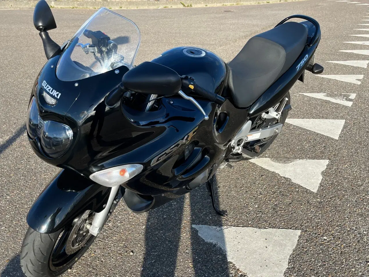 Billede 3 - Suzuki GSX F 750, Årg. 2007