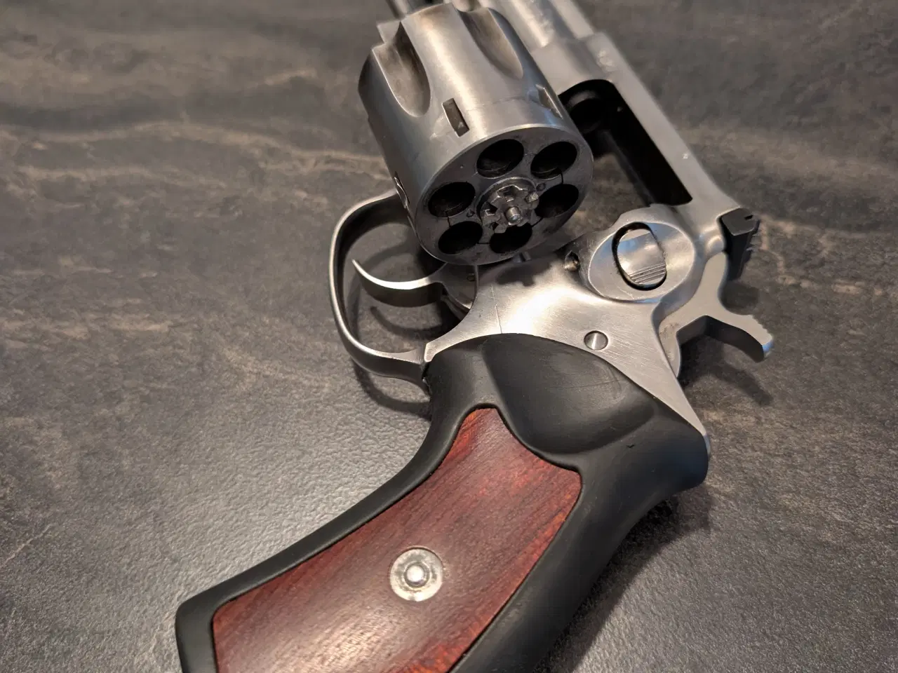 Billede 2 - Ruger gp 100 6 tommer 38/357 revolver/pistol