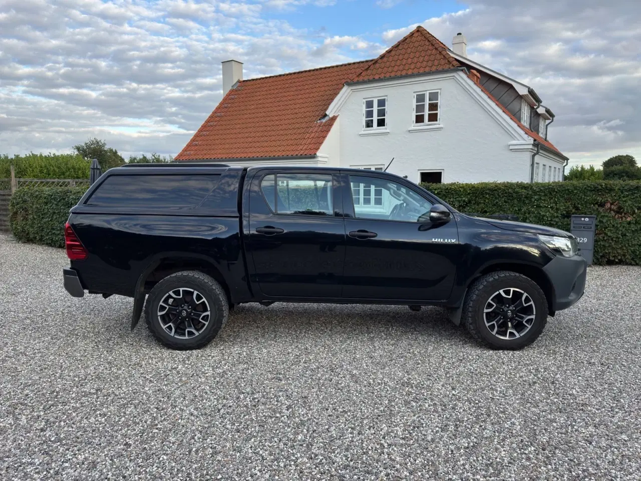 Billede 4 - Toyota HiLux 2,4 D-4D 150 T2 Db.Kab 4x4