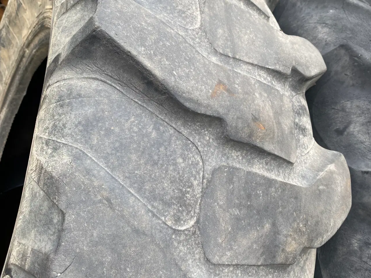 Billede 3 - Rendegraver dæk, 16.9 28