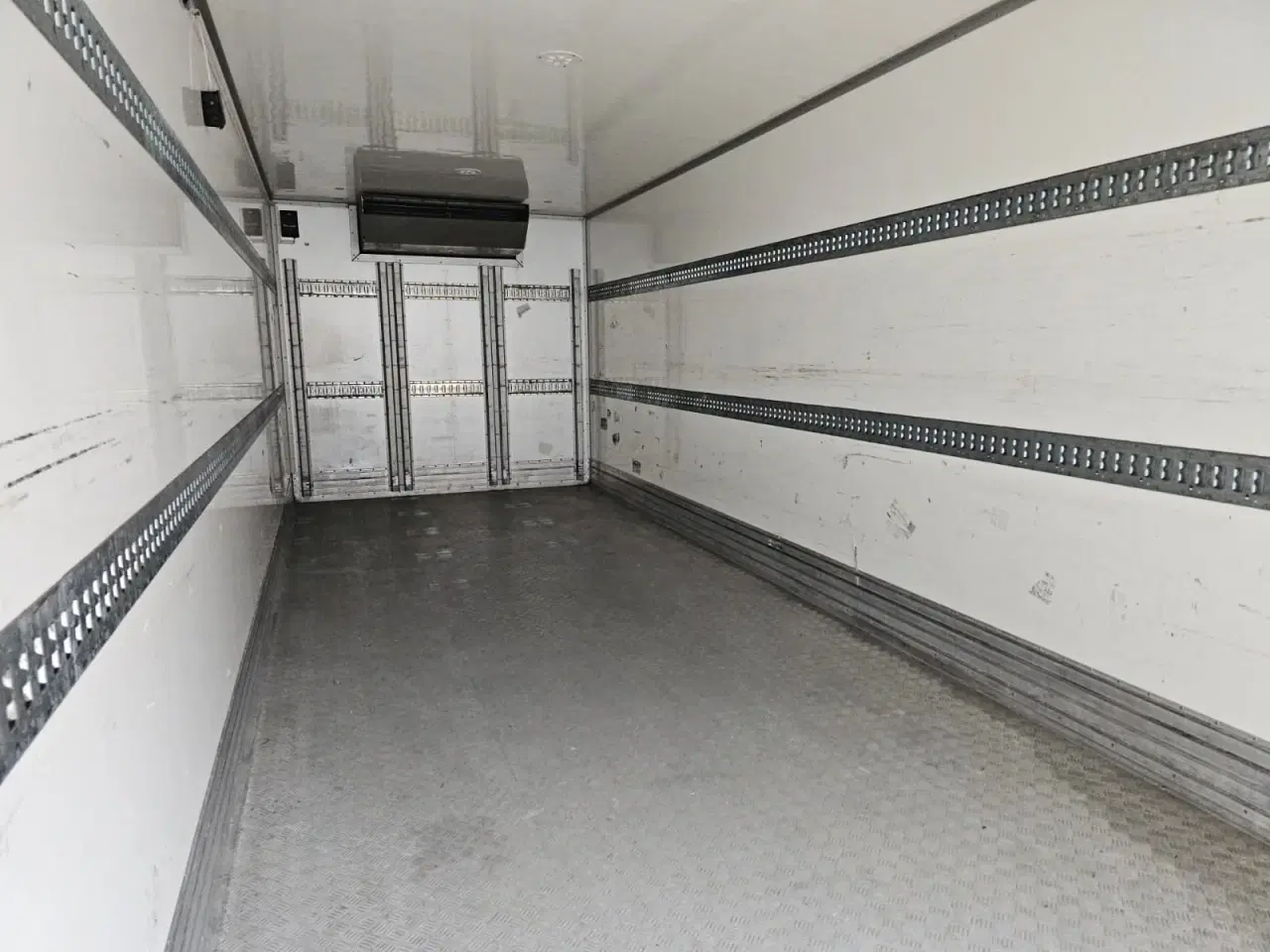 Billede 8 - Scania P280, Køle