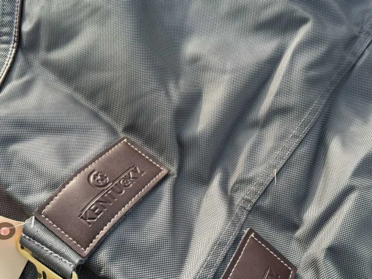 Billede 2 - Nyt Kentucky dækken 130