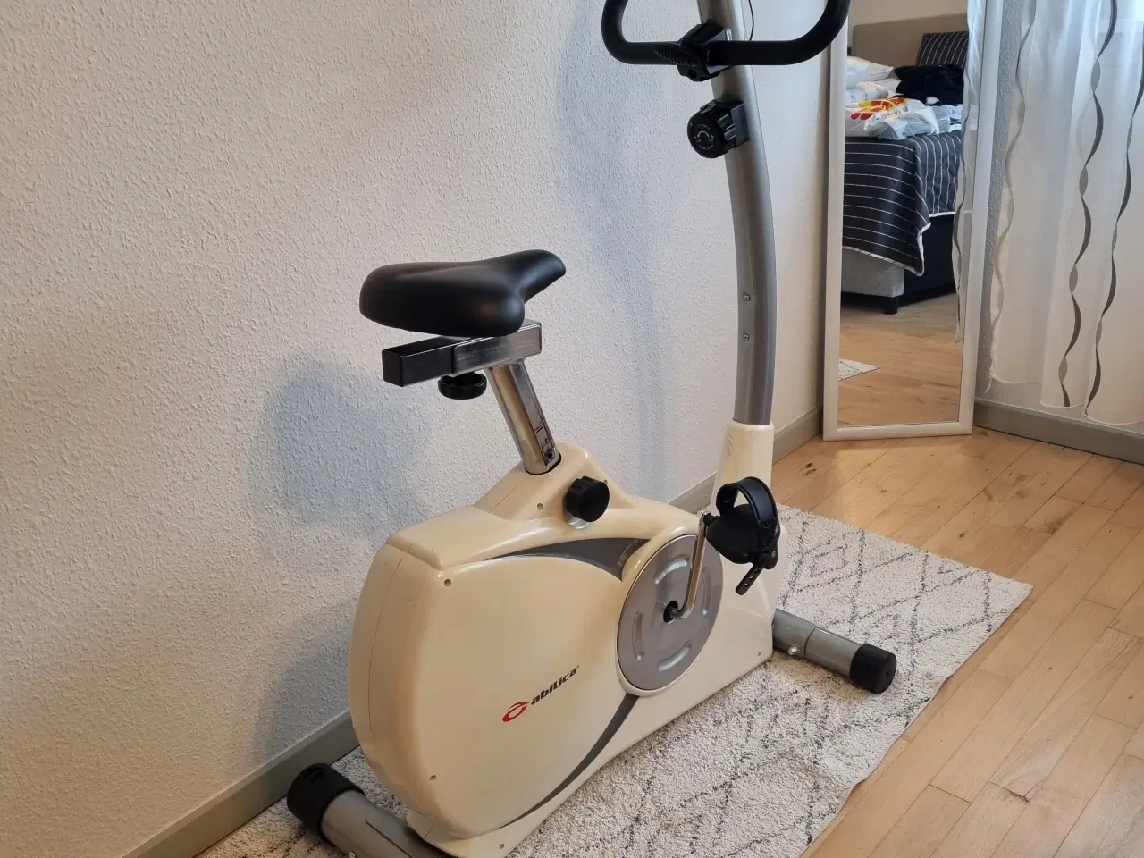 Billede 1 - Motionscykel "Abilica "