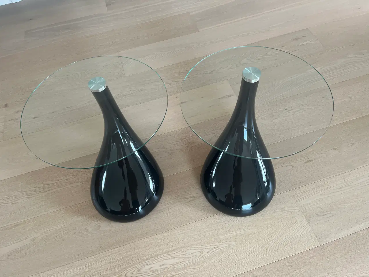 Billede 1 - Glasbord med sort fod 2 stk.