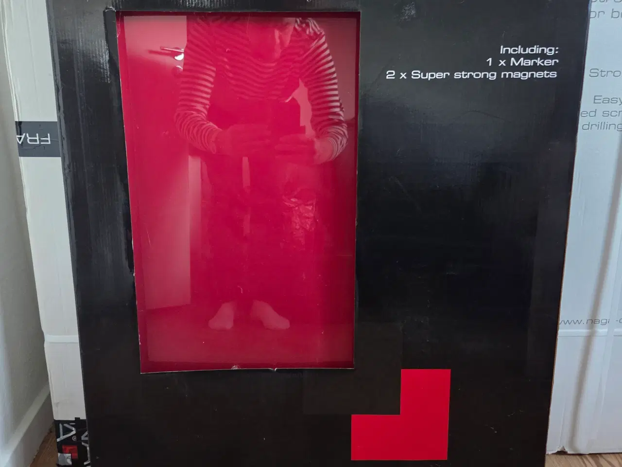 Billede 1 - NAGA Magnetisk opslagstavle i glas Rød 60x80 cm