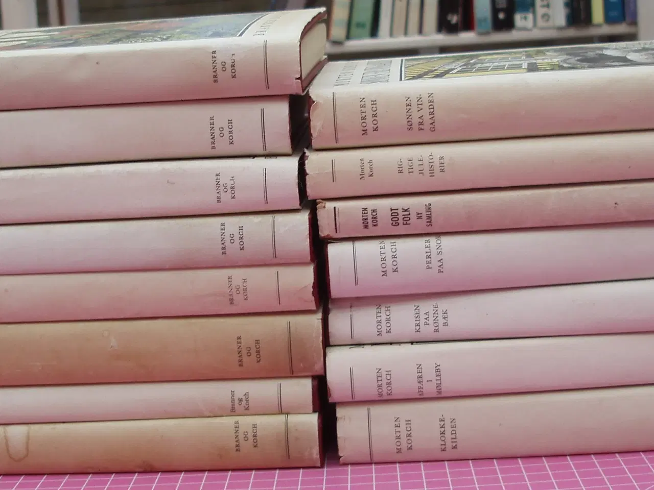 Billede 3 - Morten Korch Hardback bøger 1