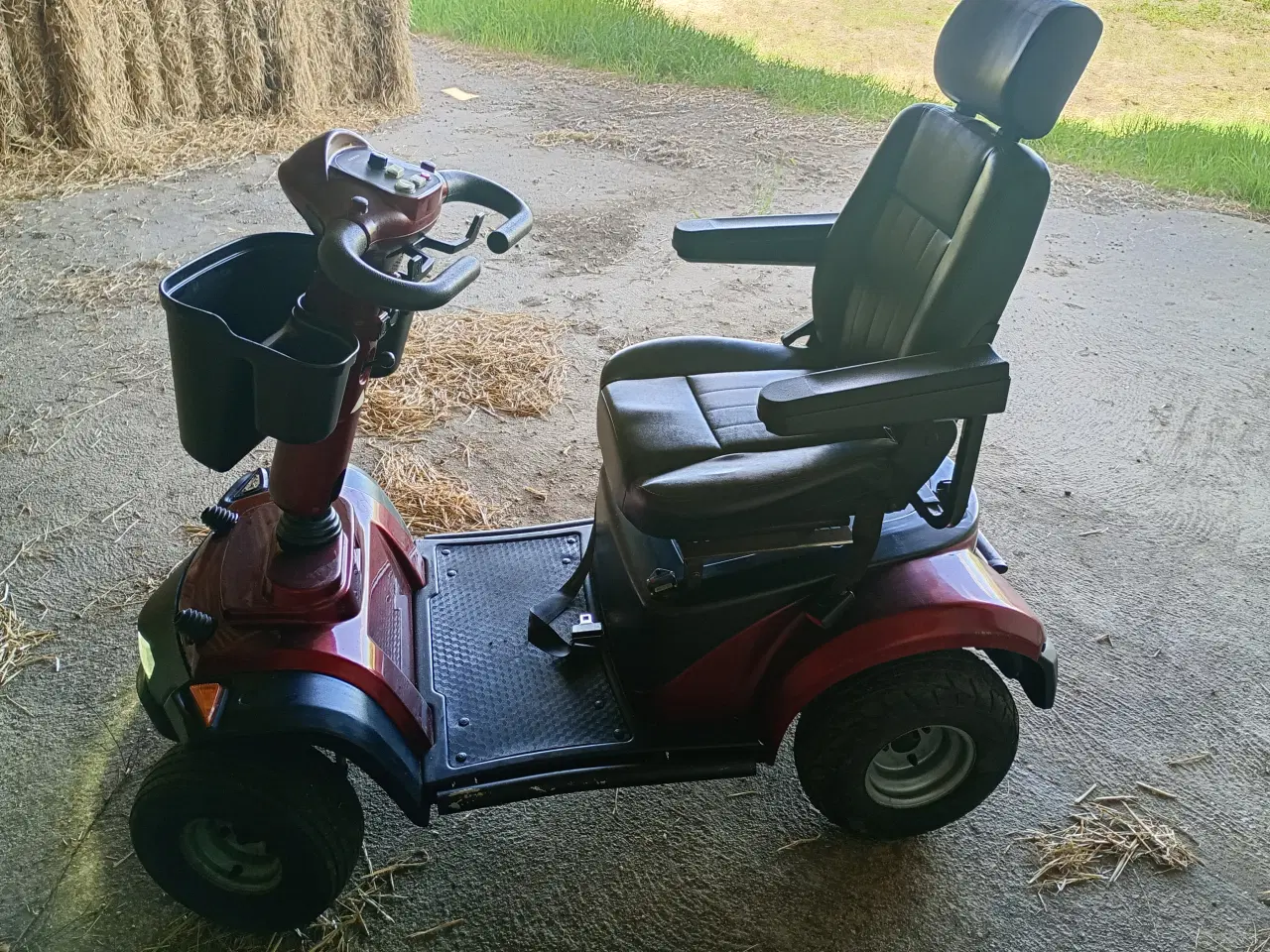 Billede 6 - Stor driftsikker 4-hjulet el-scooter