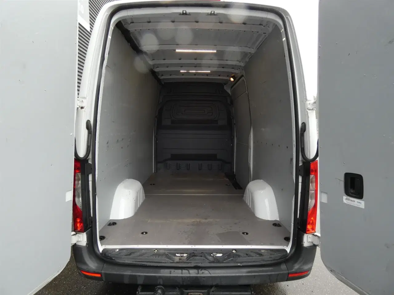 Billede 7 - Mercedes-Benz Sprinter 316 2,1 CDI A2 H2 RWD 7G-Tronic 163HK Van Aut.