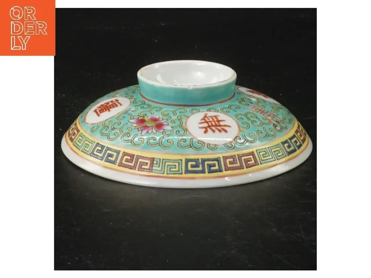 Billede 2 - Dekorativ kinesisk porcelænstallerken (str. Ø 11,5 cm)