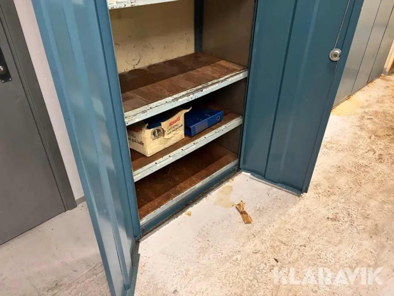 Billede 4 - Værkstedsskabe med nøgler 4 styk