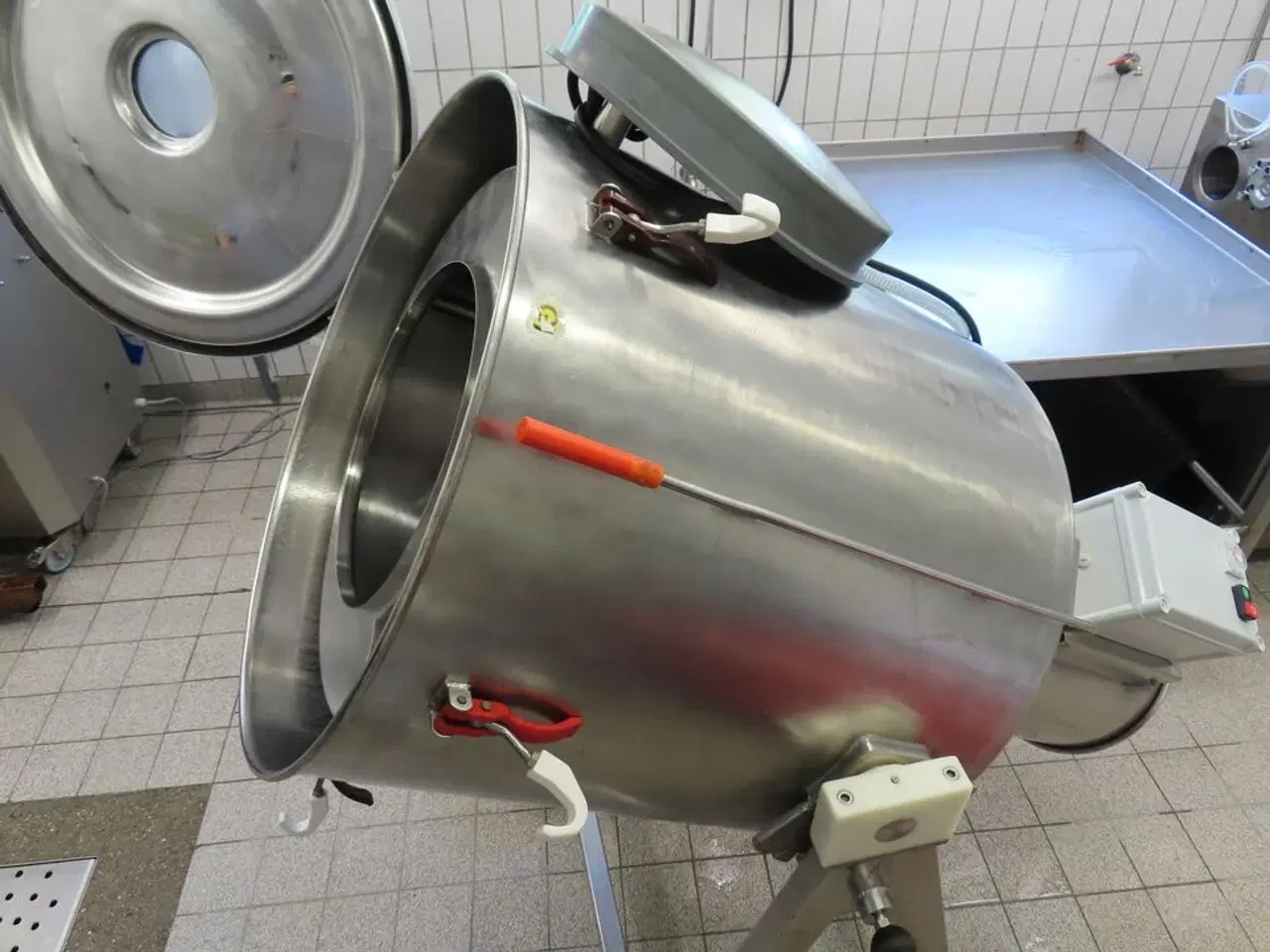 Billede 9 - Vakuumtumbler 200L
