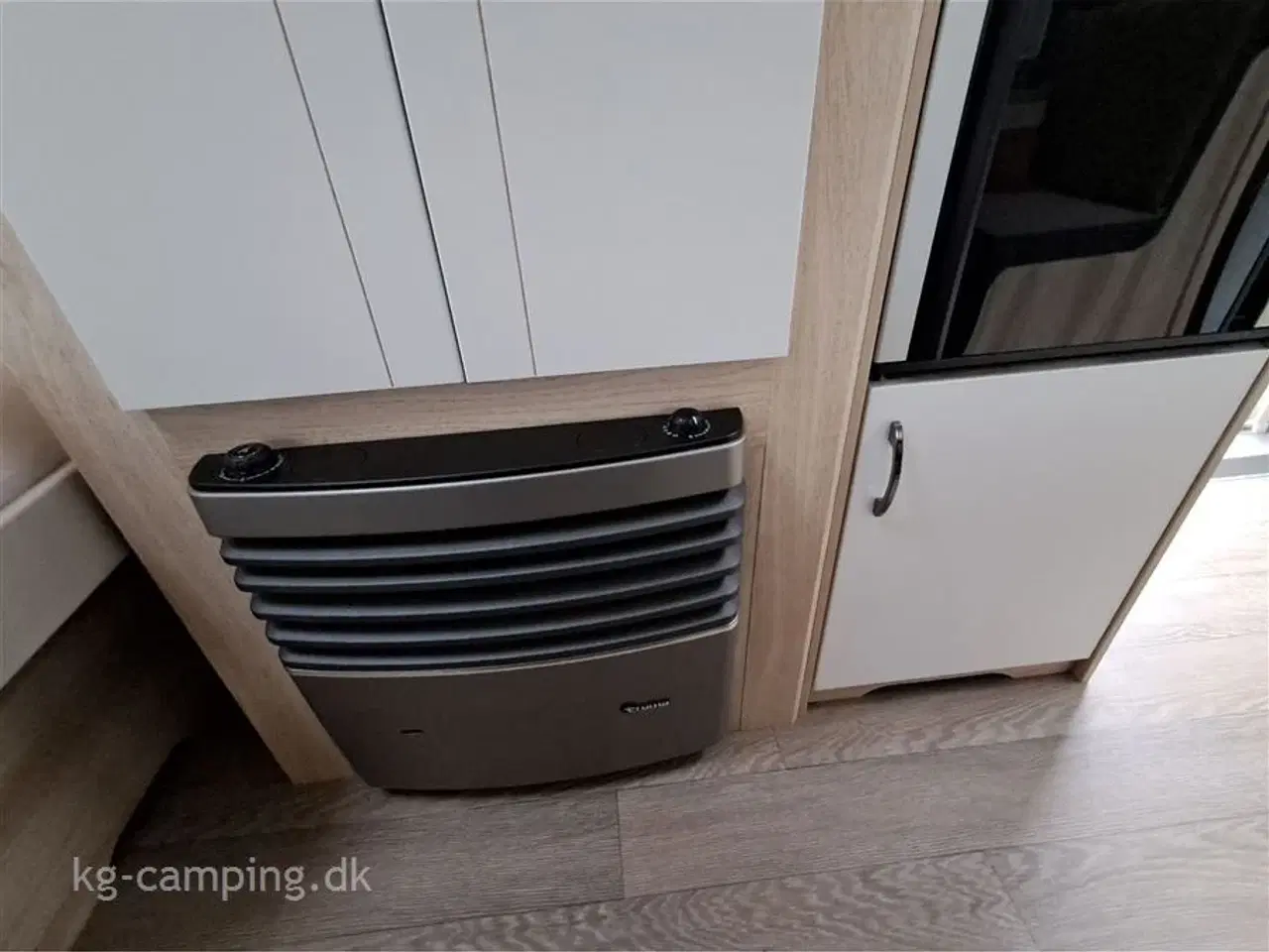 Billede 14 - 2026 - Hobby De Luxe 460 SL Ny 2026 Kampagne model DK LINE fra HOBBY - kan nedvejes til 1350 kg.