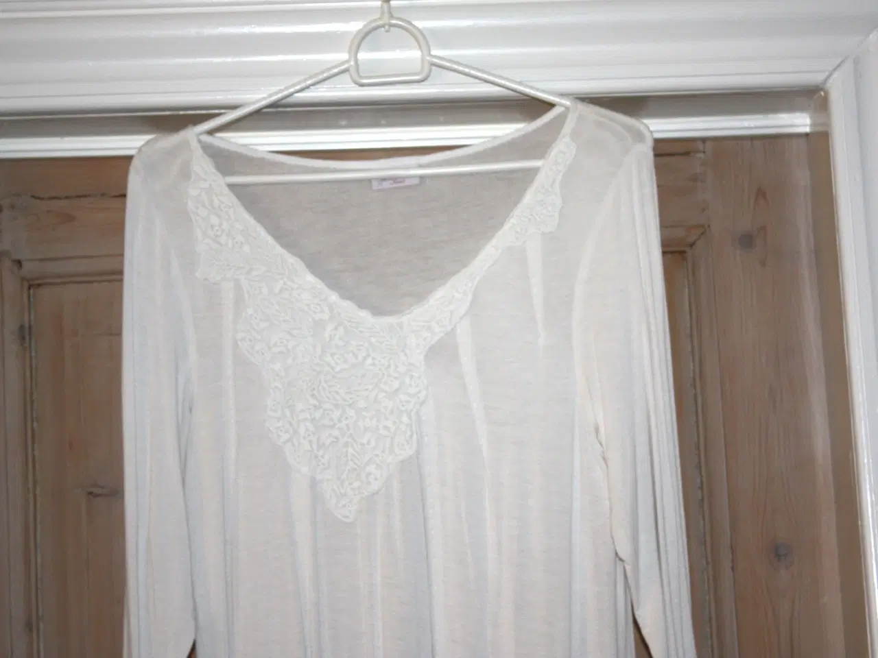 Billede 2 - Bonaparte natkjole brugt som underkjole str. ca 40