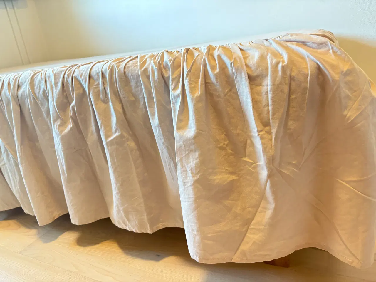 Billede 2 - IKEA SNARUM SENg+Wellpour topmadras+ kappelagn