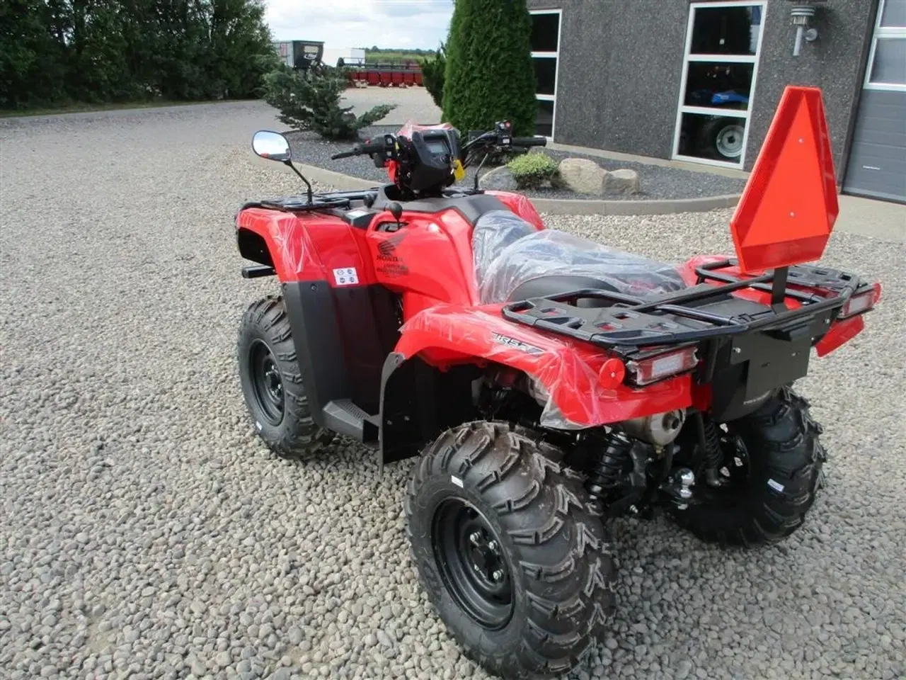 Billede 10 - Honda TRX 520 FA Traktor. STORT LAGER AF HONDA ATV. Vi hjælper gerne med at levere den til dig, og bytter gerne. KØB-SALG-BYTTE se mere på www.limas.dk