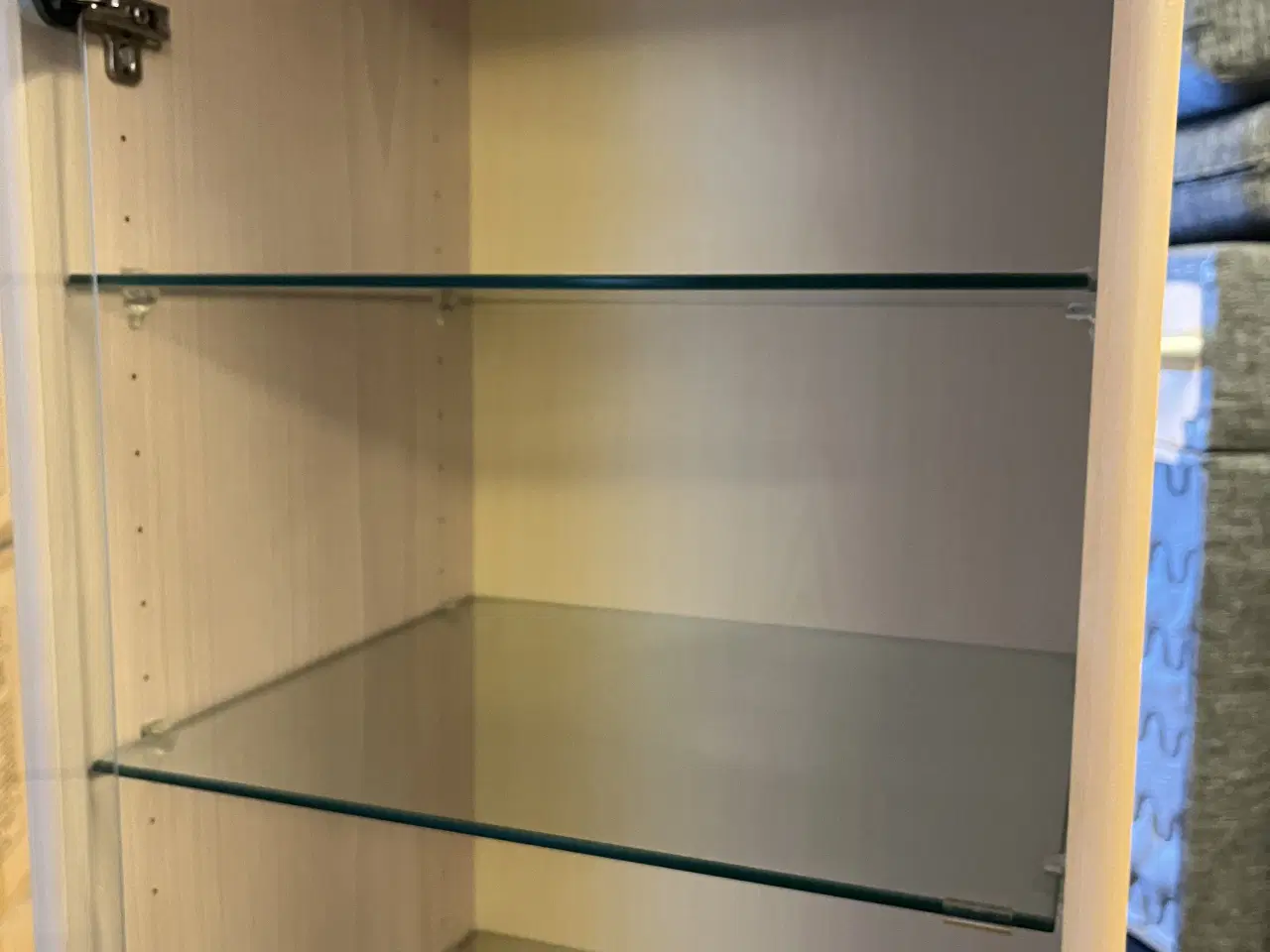 Billede 1 - Flot skab sælges i fin stand.