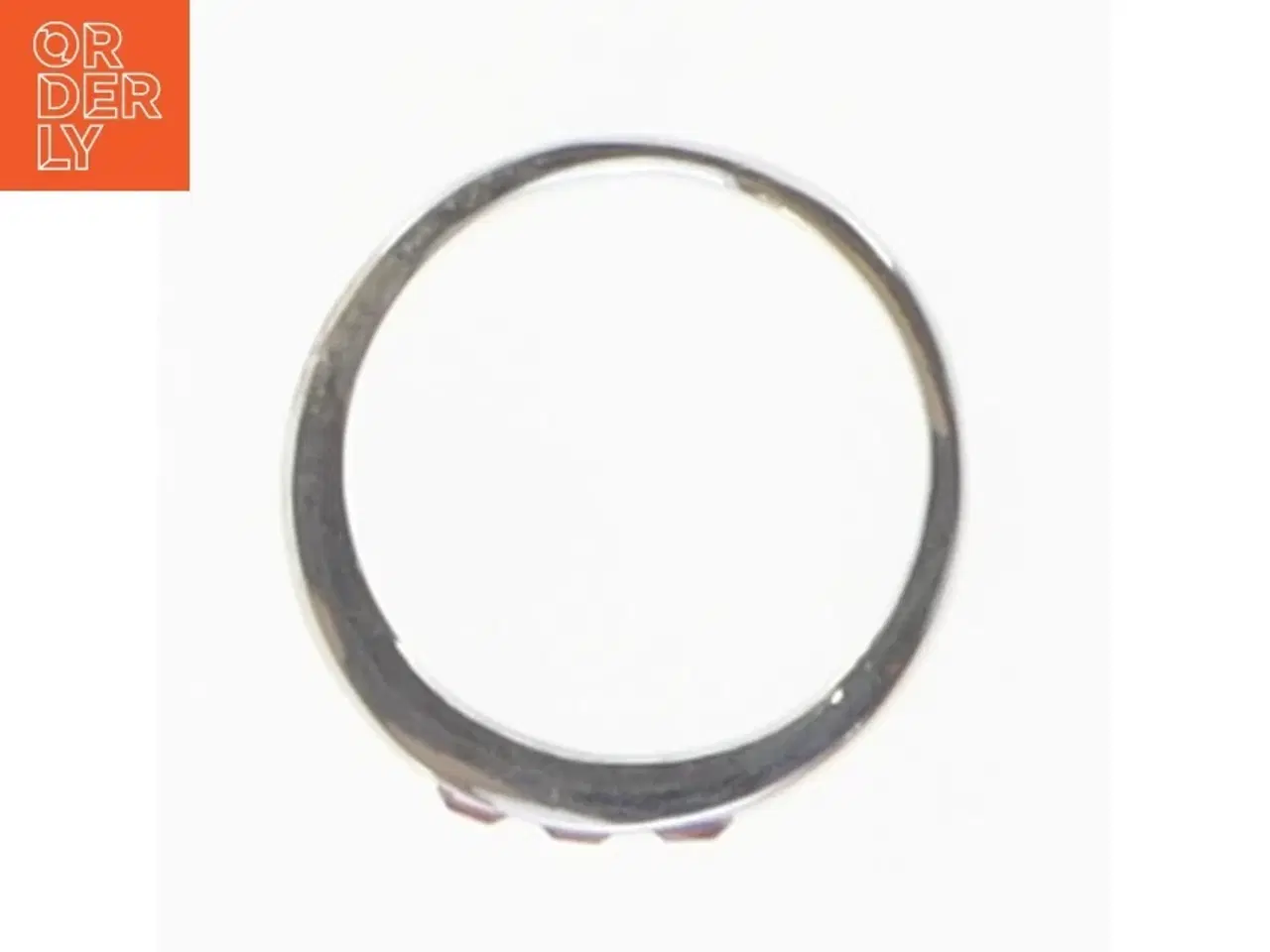 Billede 2 - Sølvring med lyserøde sten (str. 58 mm)
