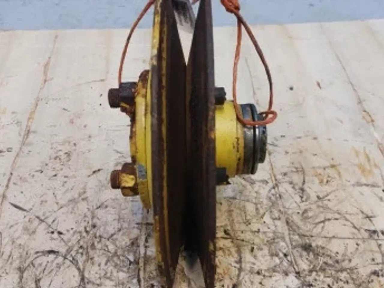 Billede 4 - New Holland 1520 Remskive Stel 1501106