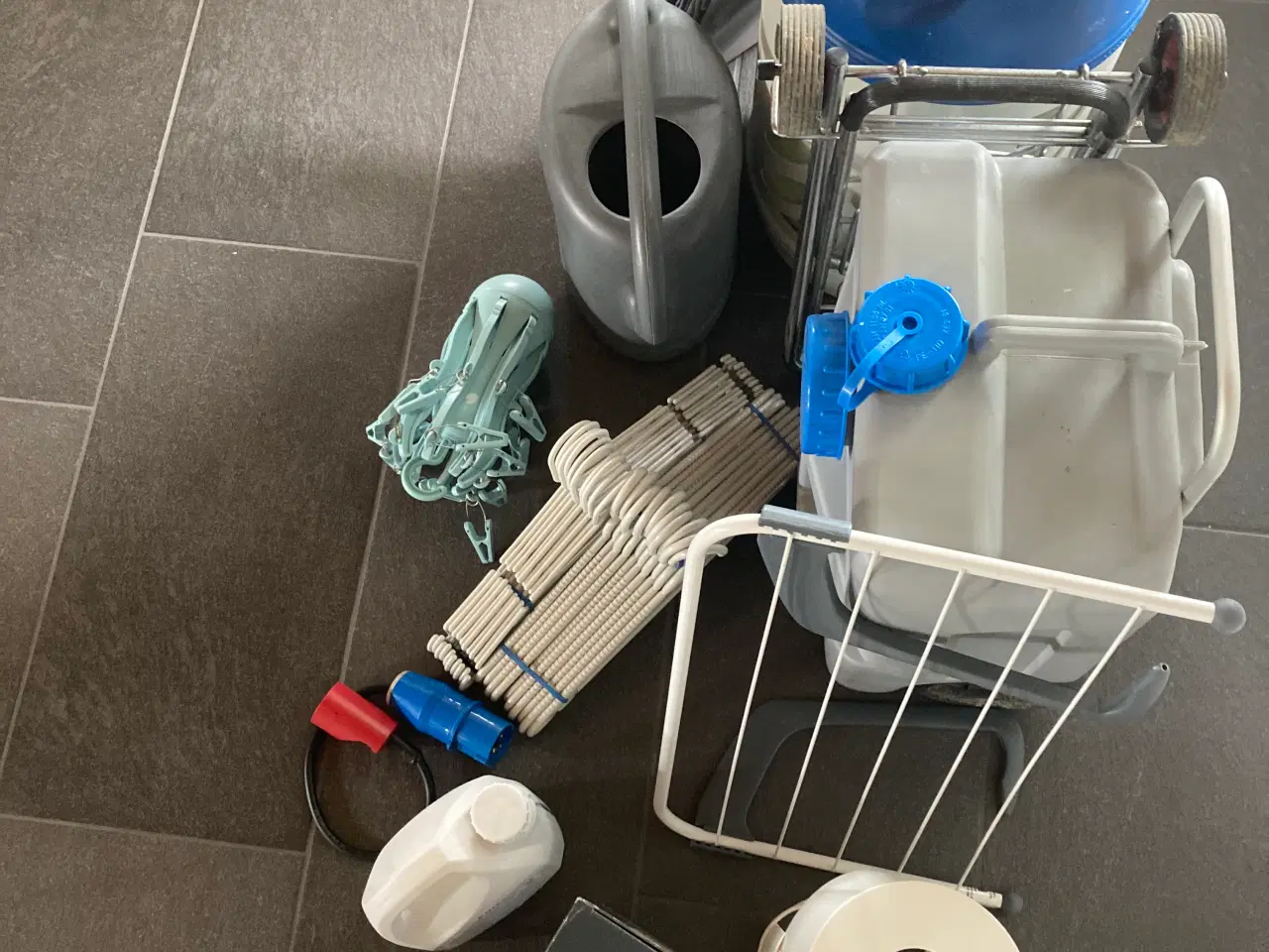 Billede 2 - Campingvogn - startpakke - Diverse