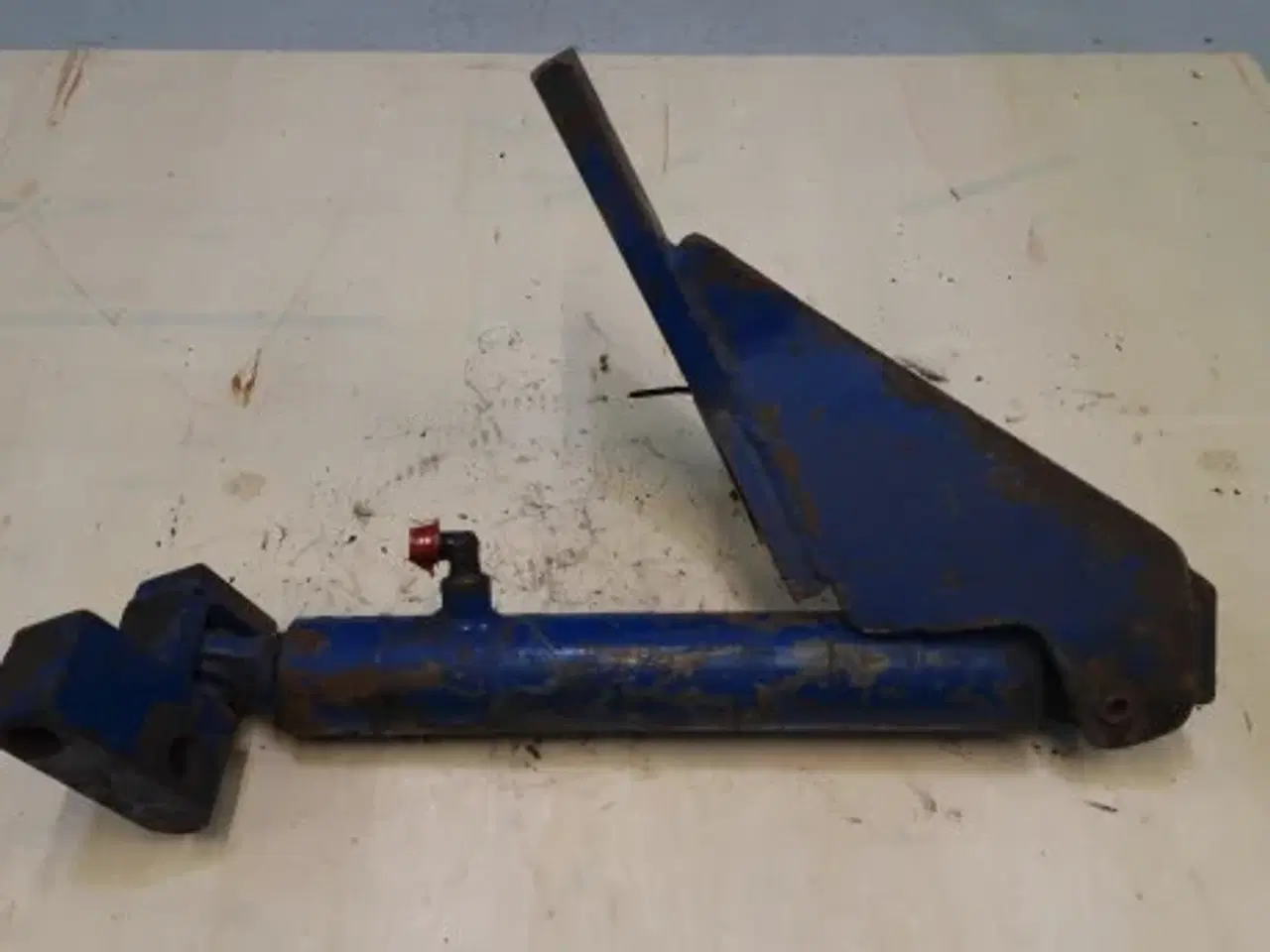 Billede 7 - Ford 6610 Hjælpcylinder D6NNB605B