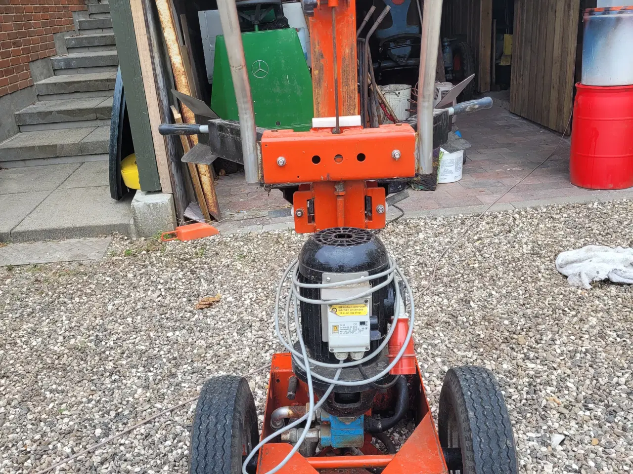 Billede 1 - Brændekløver opretstående 7/8 tons 400 V 