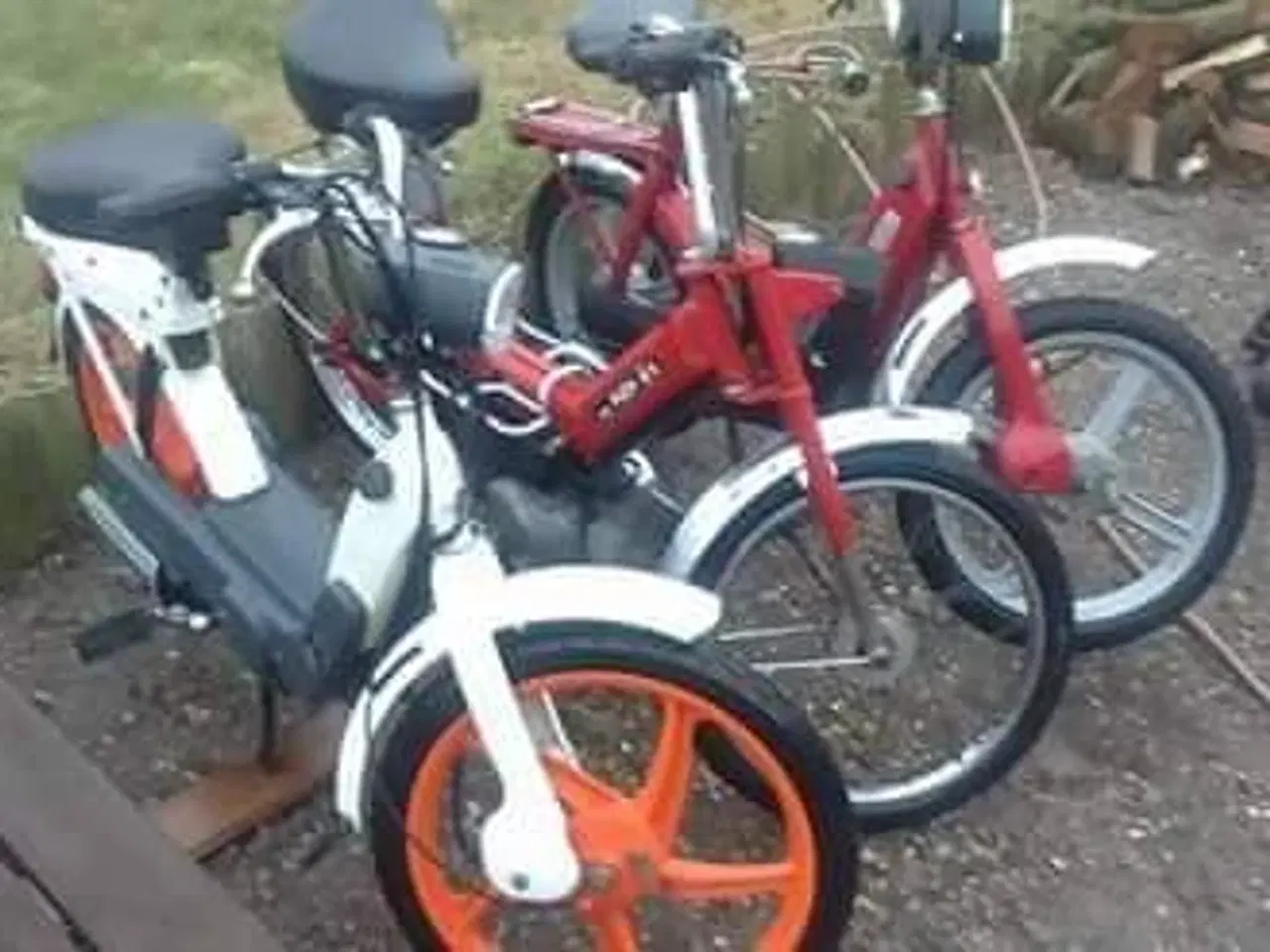 Billede 2 - Gamle knallerter søges