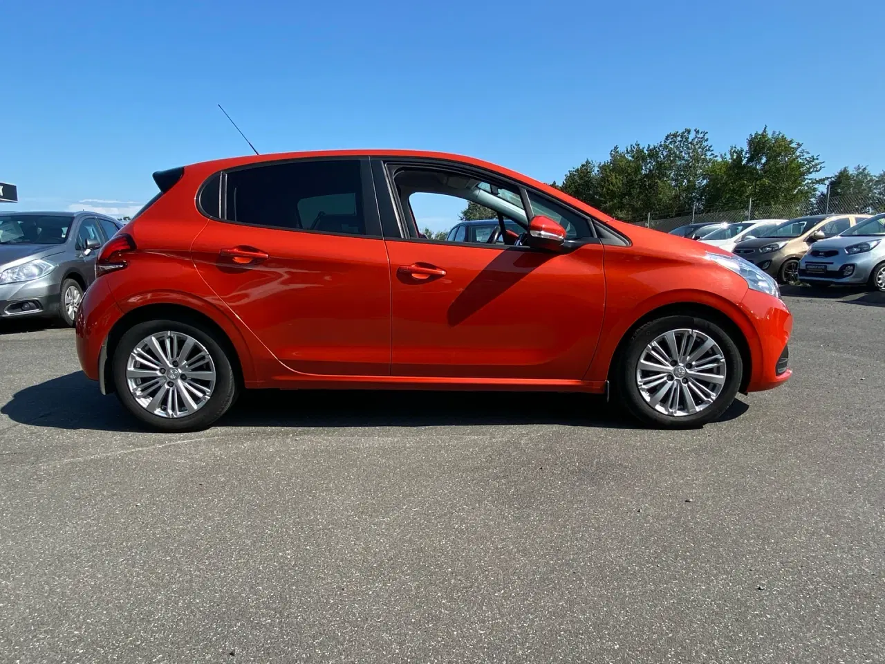 Billede 5 - Peugeot 208 1,6 BlueHDi Envy 100HK 5d