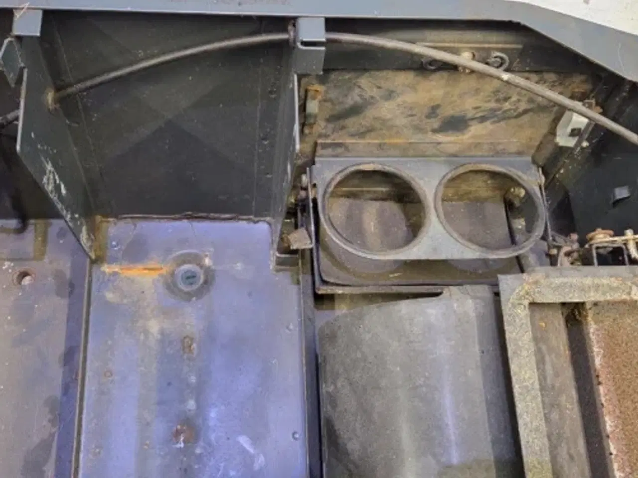 Billede 2 - New Holland TF78 Konsollen Til Instrumentbrættet 84015371