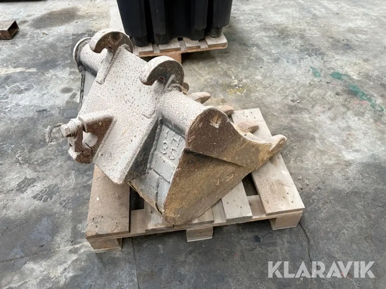 Billede 5 - Graveskovl med tænder