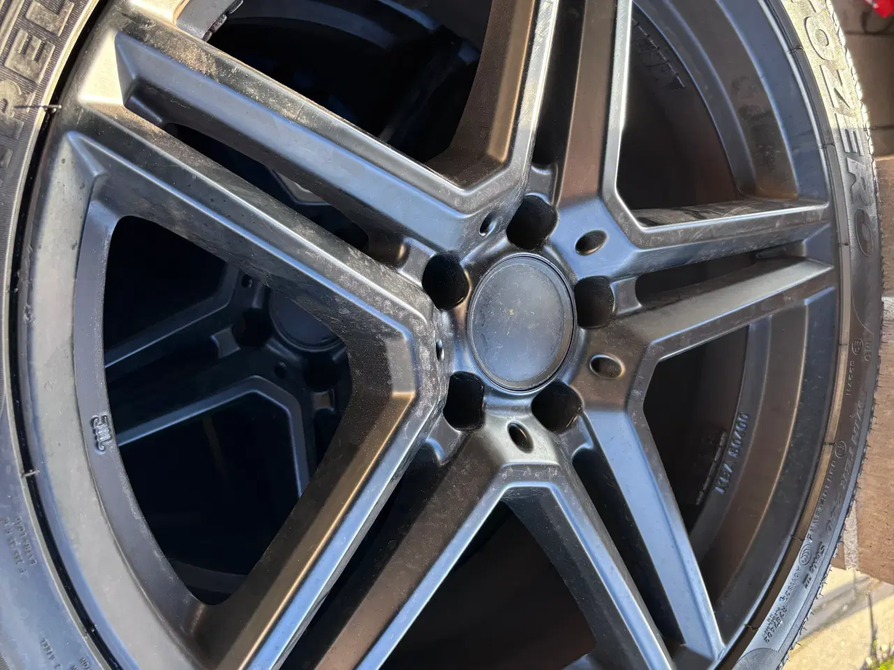 Billede 1 - Fælge og dæk 19" - 2 dækstørrelser