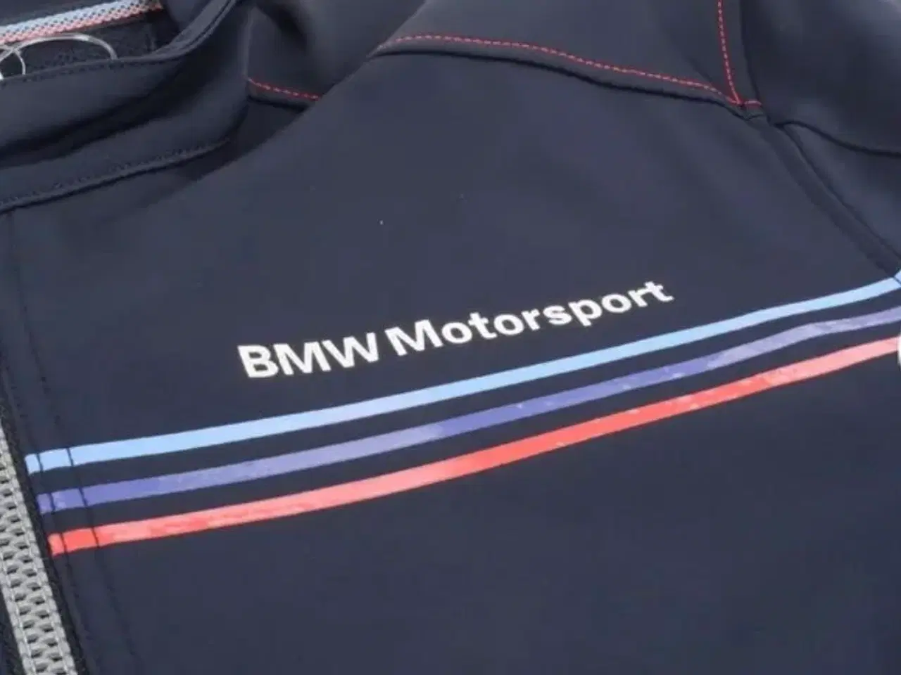 Billede 3 - Ikonisk BMW Motorsport jakke mørkeblå