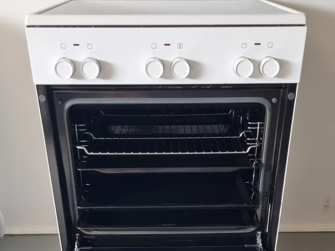 Billede 1 - Bosch komfur HKA090220U