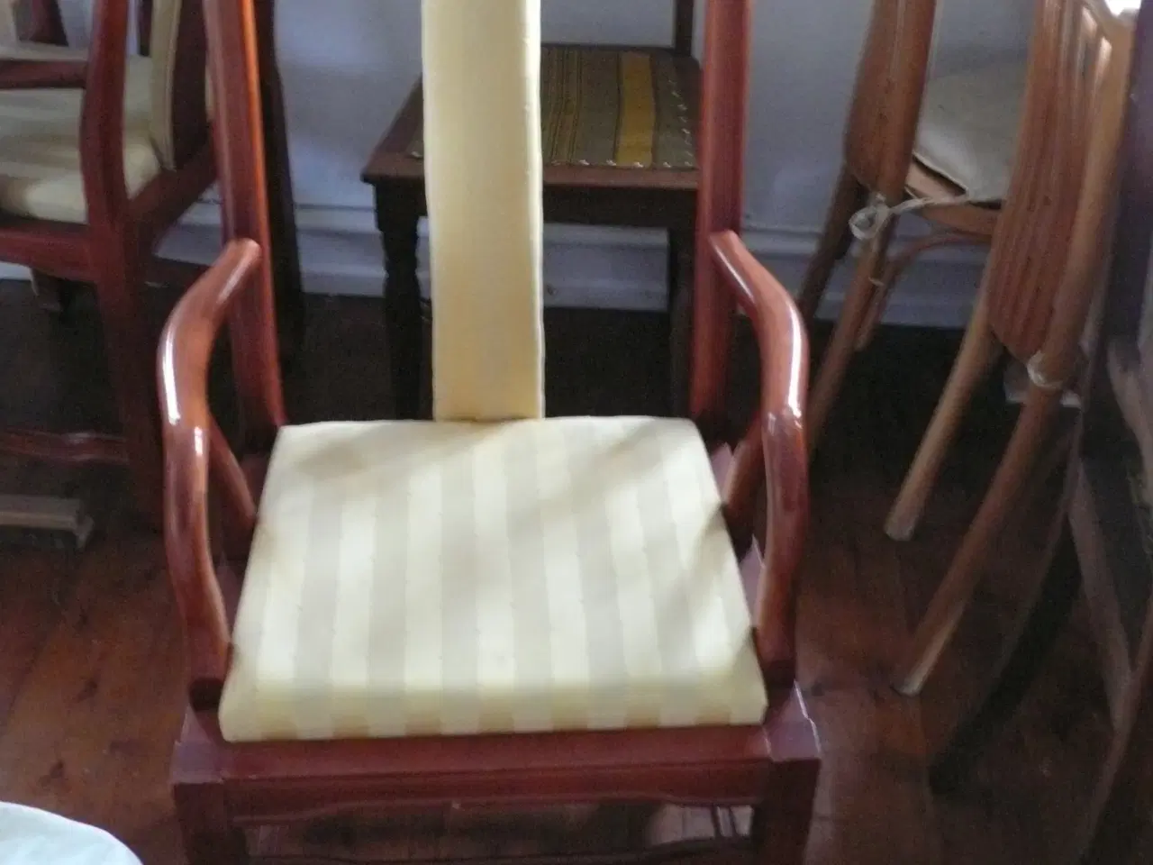 Billede 1 - spisestole 