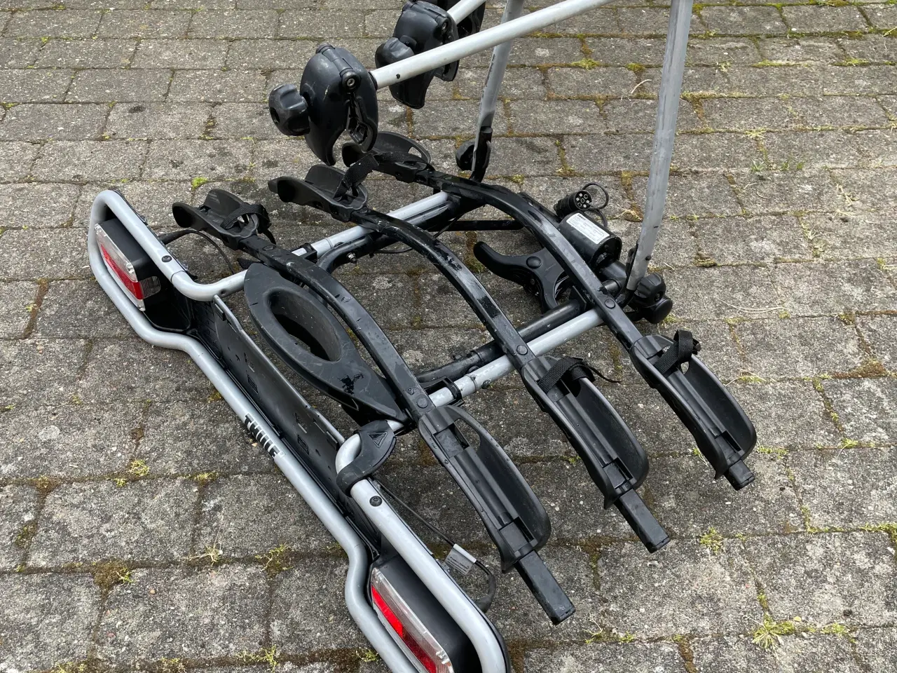 Billede 4 - Thule cykelholder, 3 cykler, anhængertræk