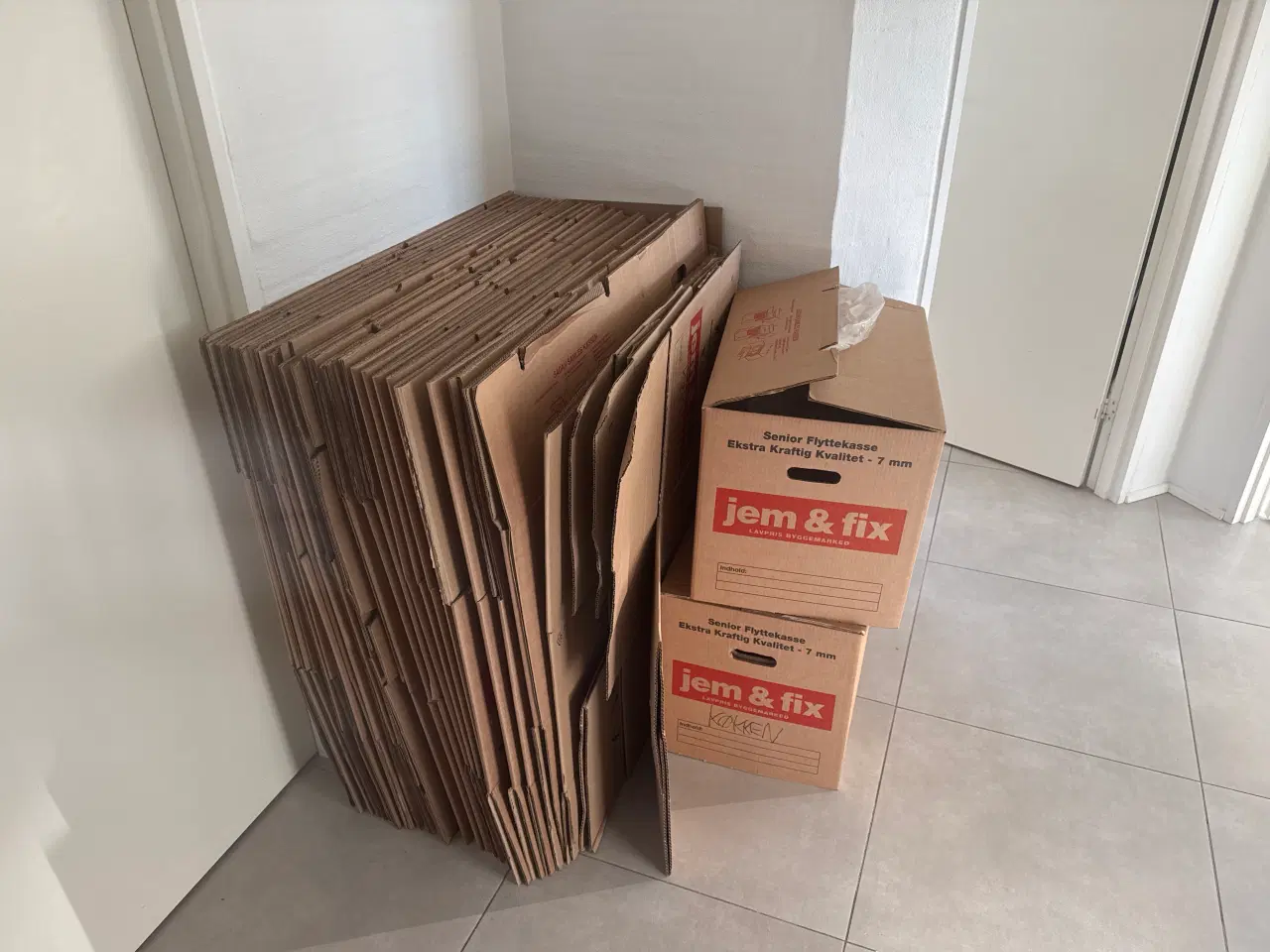 Billede 2 - Flyttekasser