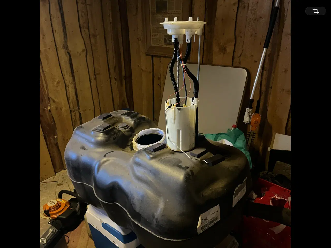 Billede 2 - Diesel tank med pumpe/tankmåler 