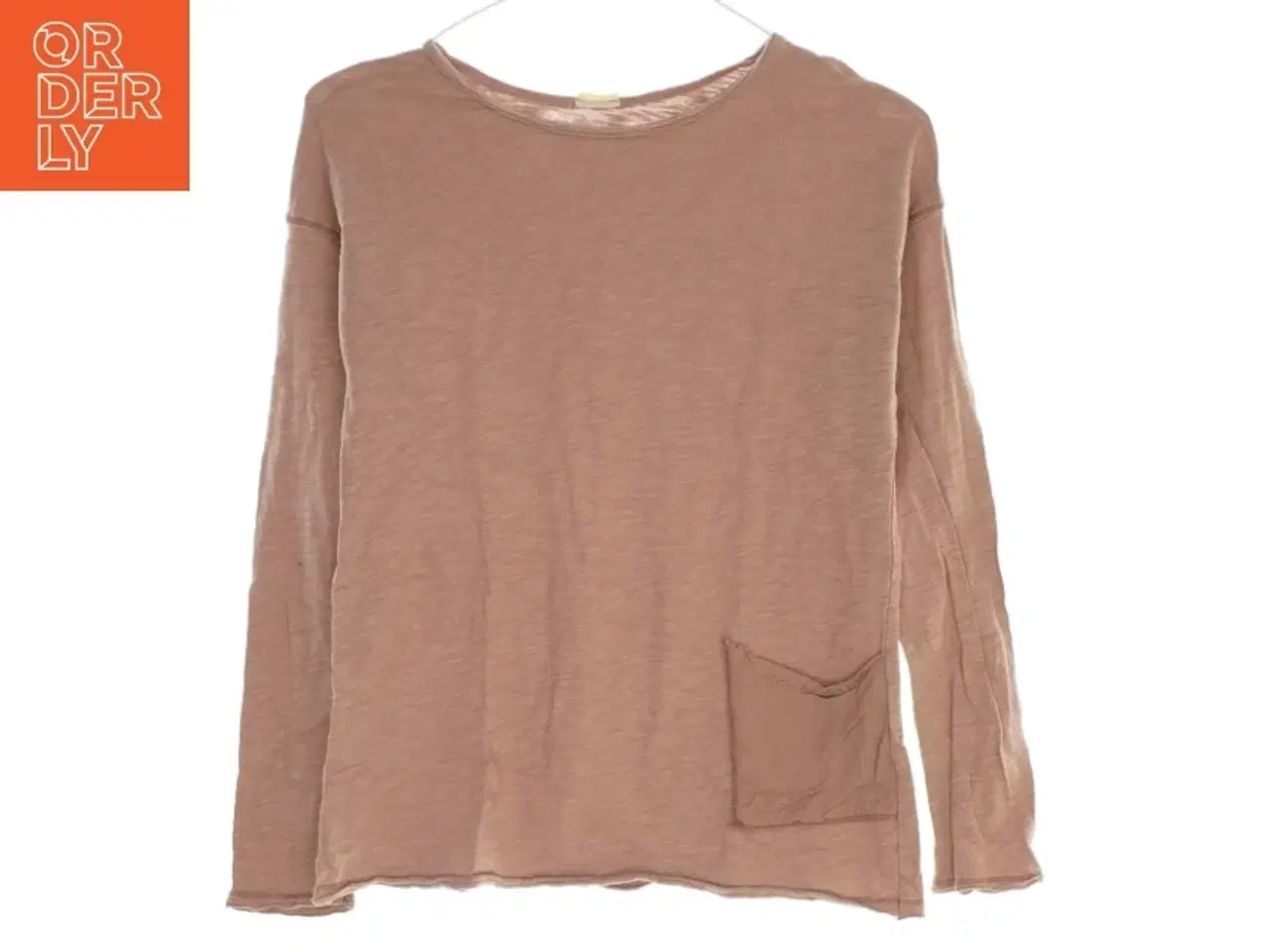 Billede 1 - Langærmet bluse med lomme (Str 16 år)