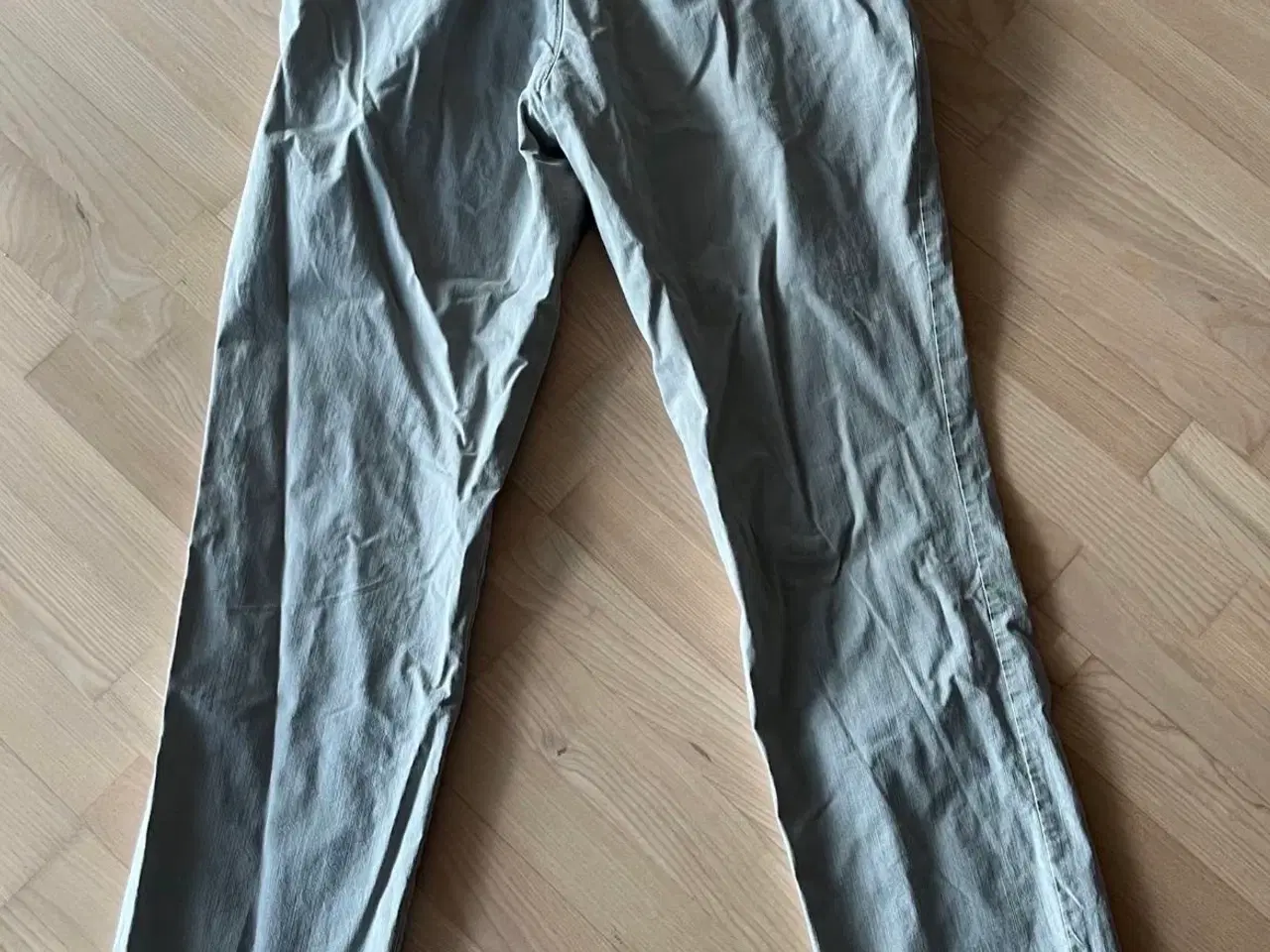 Billede 2 - Sandfarvet chinos