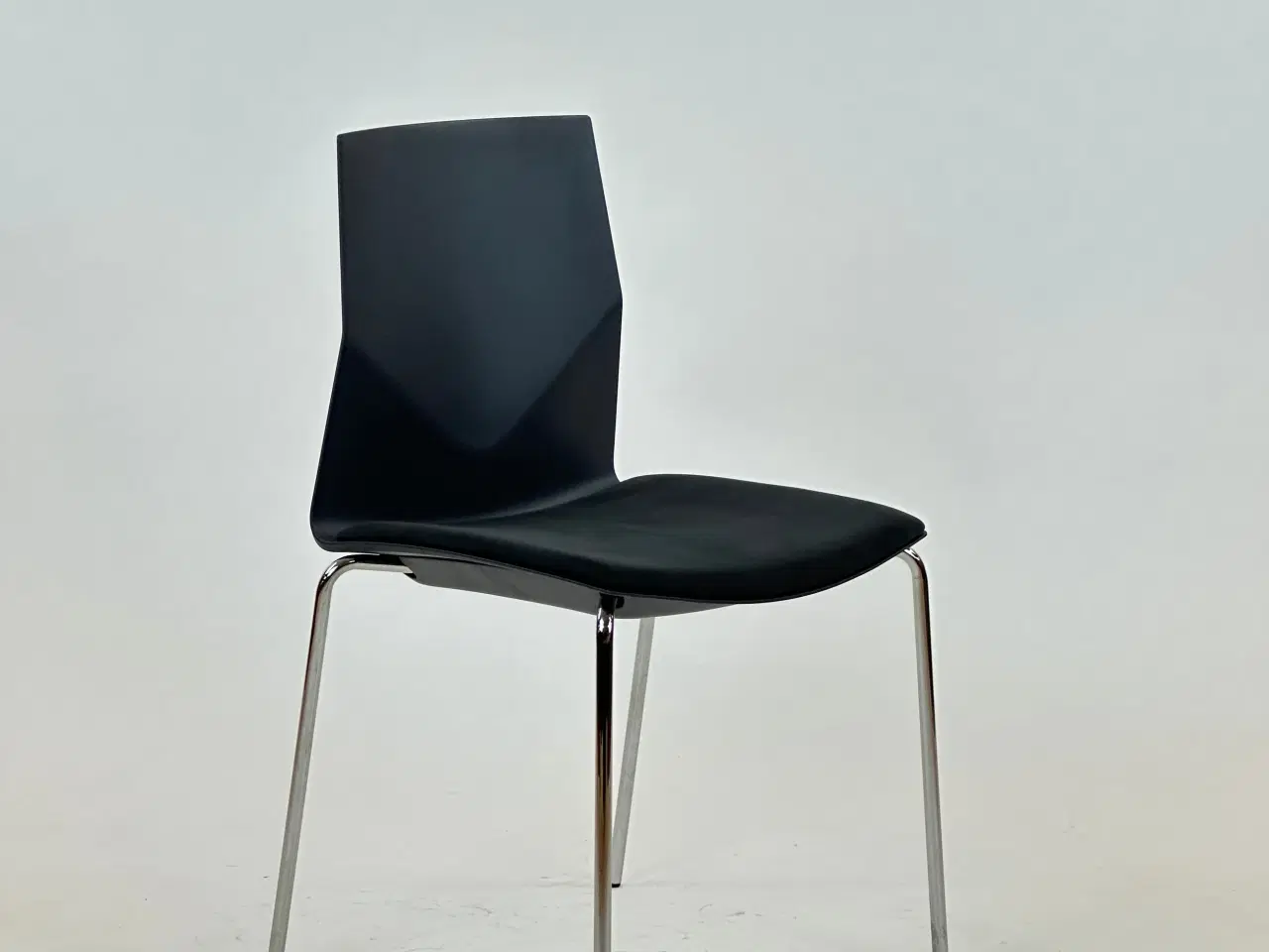Billede 1 - Four Design - Cast'2 Four Konferencestol