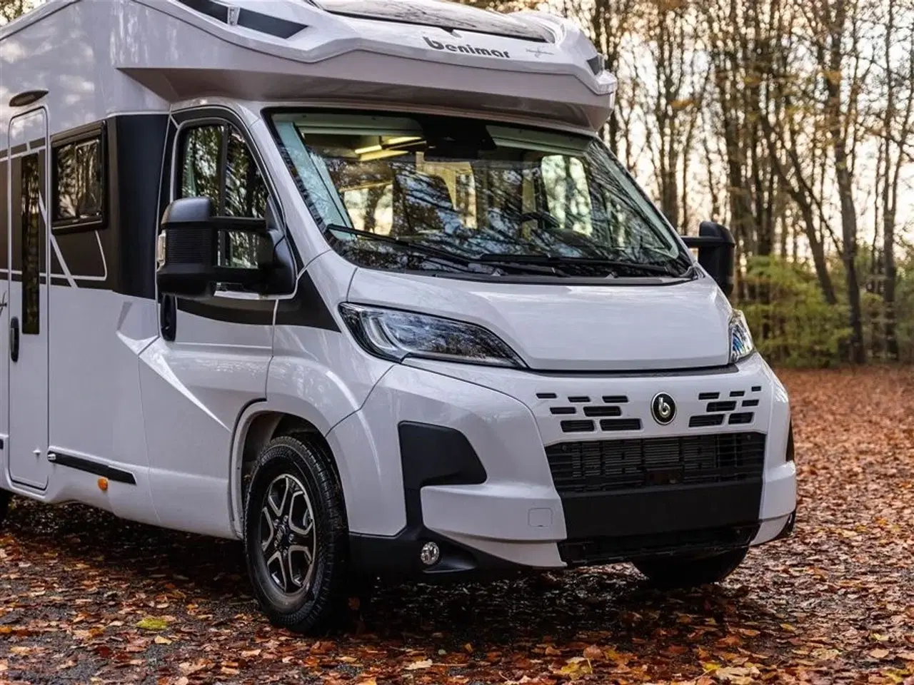 Billede 35 - 2026 - Benimar Mileo 268   Skandinavisk design og komfort året rundt